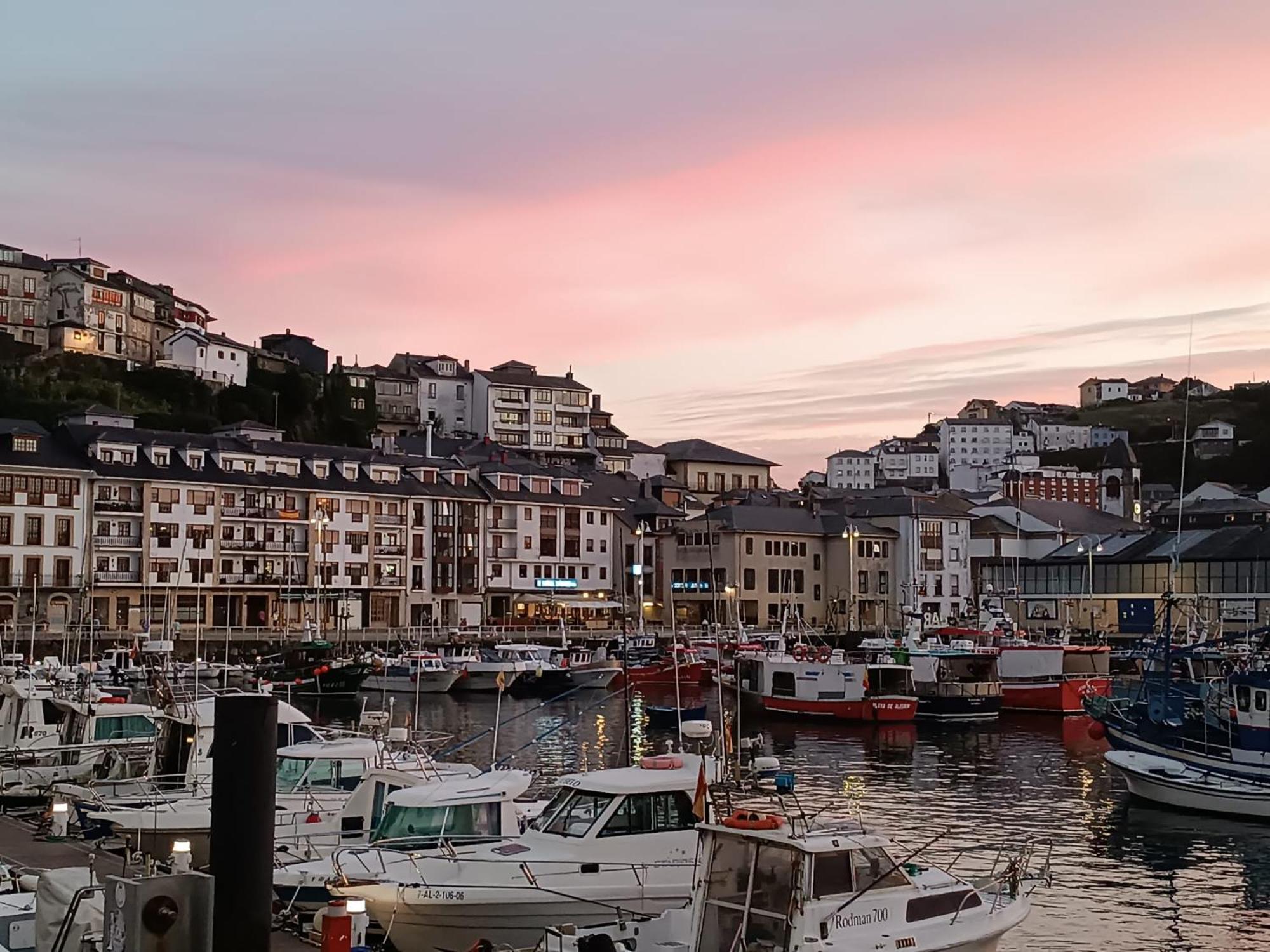 A Bruxo Fonte 8 Pzs 2 Banos Full Reg Vut38509 Appartement Luarca Buitenkant foto